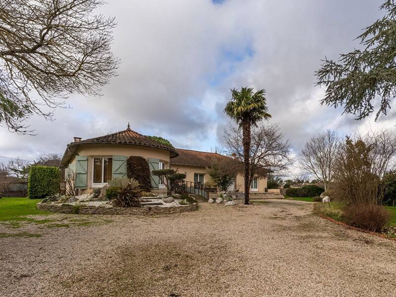 Maison à vendre, 303m², CUGNAUX