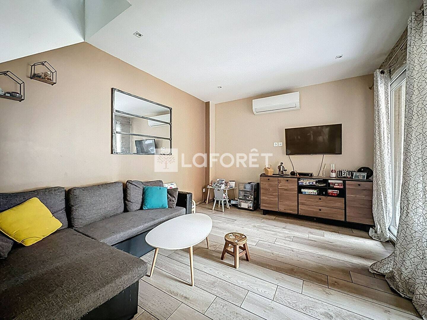 Maison à vendre, 100m², SAINT TRIVIER SUR MOIGNANS