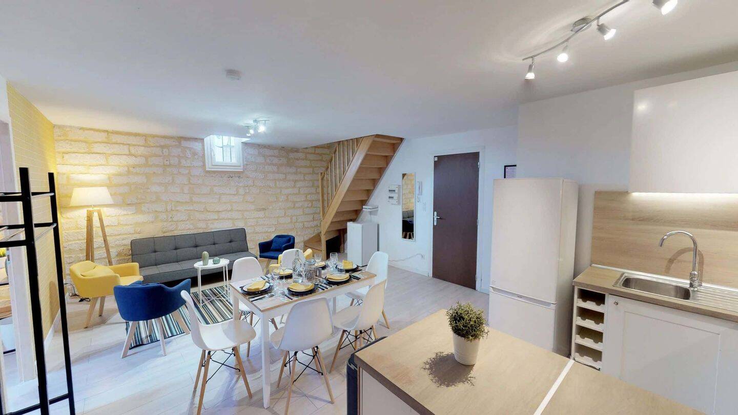 Chambre dans le 33 cours Gambetta - Colocation — 11