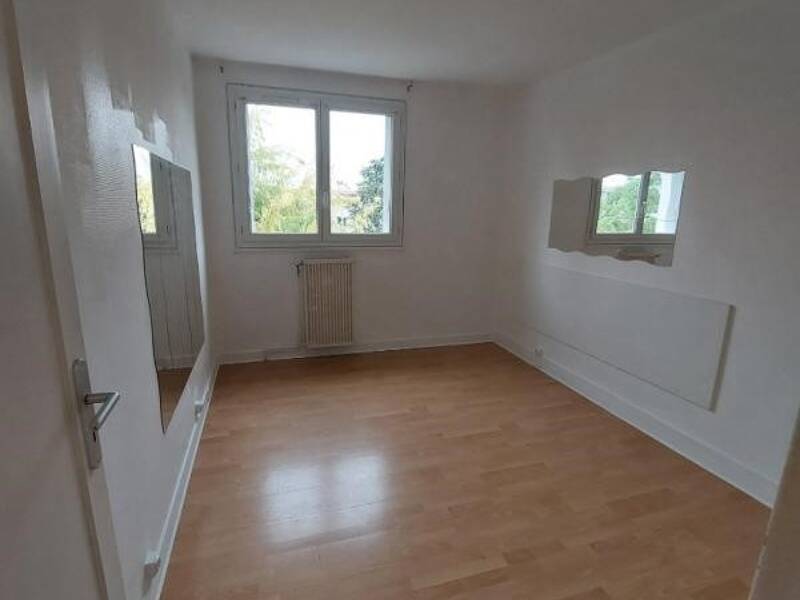 Maison à louer, 64m², SAINT MAUR DES FOSSES