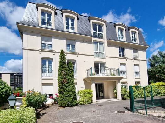 Appartement à vendre - Première occupation 159 600 € 1 pièce 31,3 m² Étage 3/3 Centre-Gare Chantilly 60500