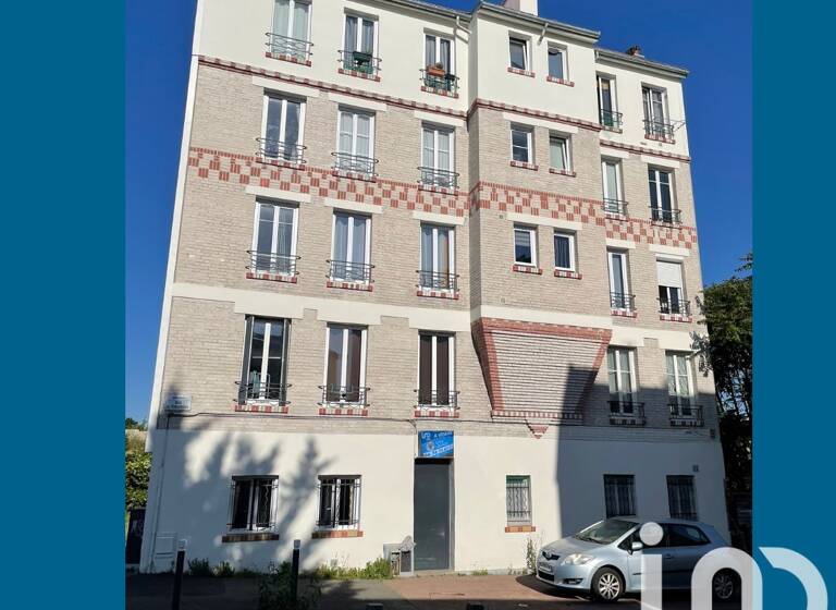 Appartement à vendre 103 000 € 1 pièce 21 m²<br/>superficie 3/4<br/>étage Signac-Murs à Pêches Montreuil 93100