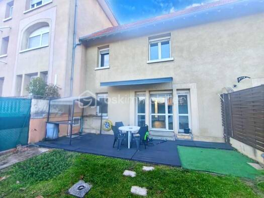 Maison de ville à vendre 140 000 € 7 pièces 4 chambres 103,8 m² Arsenal Roanne 42300