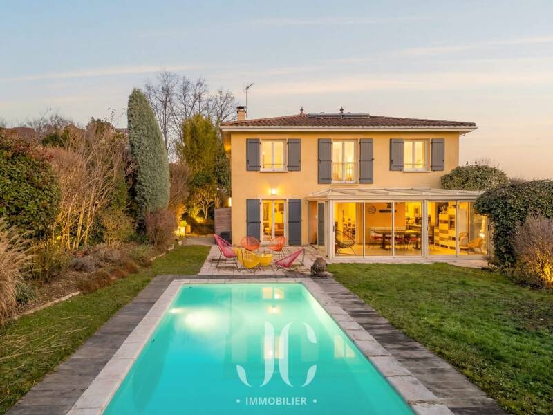 Maison à vendre, 210m², SAINTE FOY LES LYON