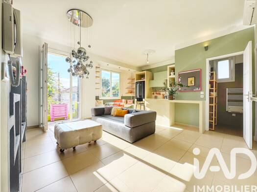 Appartement à vendre 239 500 € 3 pièces 2 chambres 50 m² Étage 1/1 Cap Brun Toulon 83000