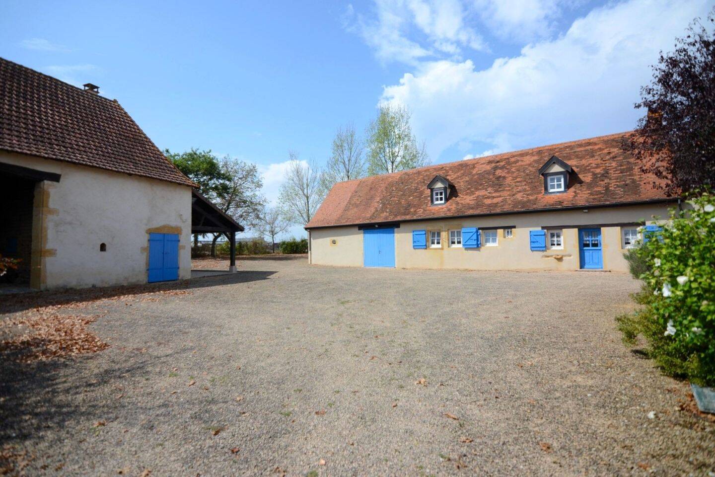 Maison à vendre, 219m², L'HOPITAL LE MERCIER
