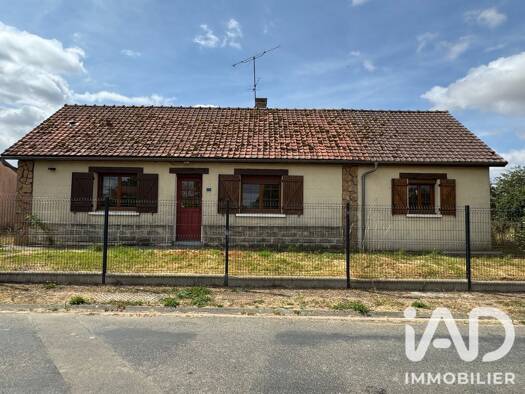 Maison de plain-pied à vendre 199 000 € 4 pièces 3 chambres 81 m² 444 m² de terrain Croixrault 80290