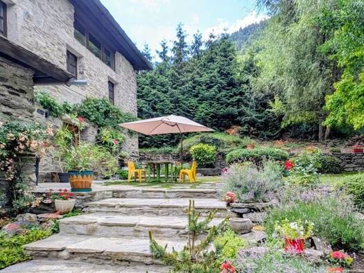 Maison à vendre - neuf 2 199 000 € 8 pièces 4 chambres 464 m² 750 m² de terrain Courchevel 73120