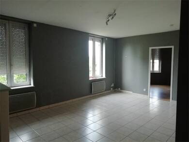 Appartement à louer 552 € 3 pièces 2 chambres 61,5 m² Étage 2/3 Saint-Laurent-de-Chamousset 69930