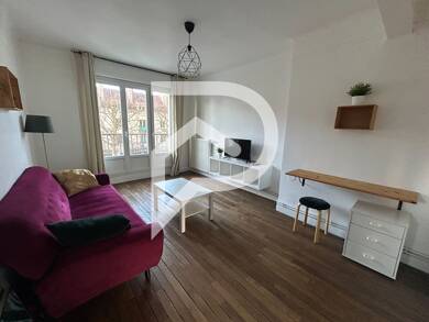 Appartement à louer 550 € 2 pièces 1 chambre 46 m² Étage 2/3 Charmilles Troyes 10000