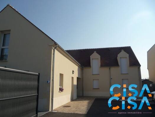 Appartement à louer 750 € 2 pièces 1 chambre 41,2 m² Étage 1/1 Clermont 60600