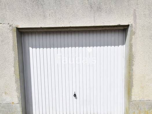 Garage/Stationnement à louer 55 € 17 m² St Lo 50000
