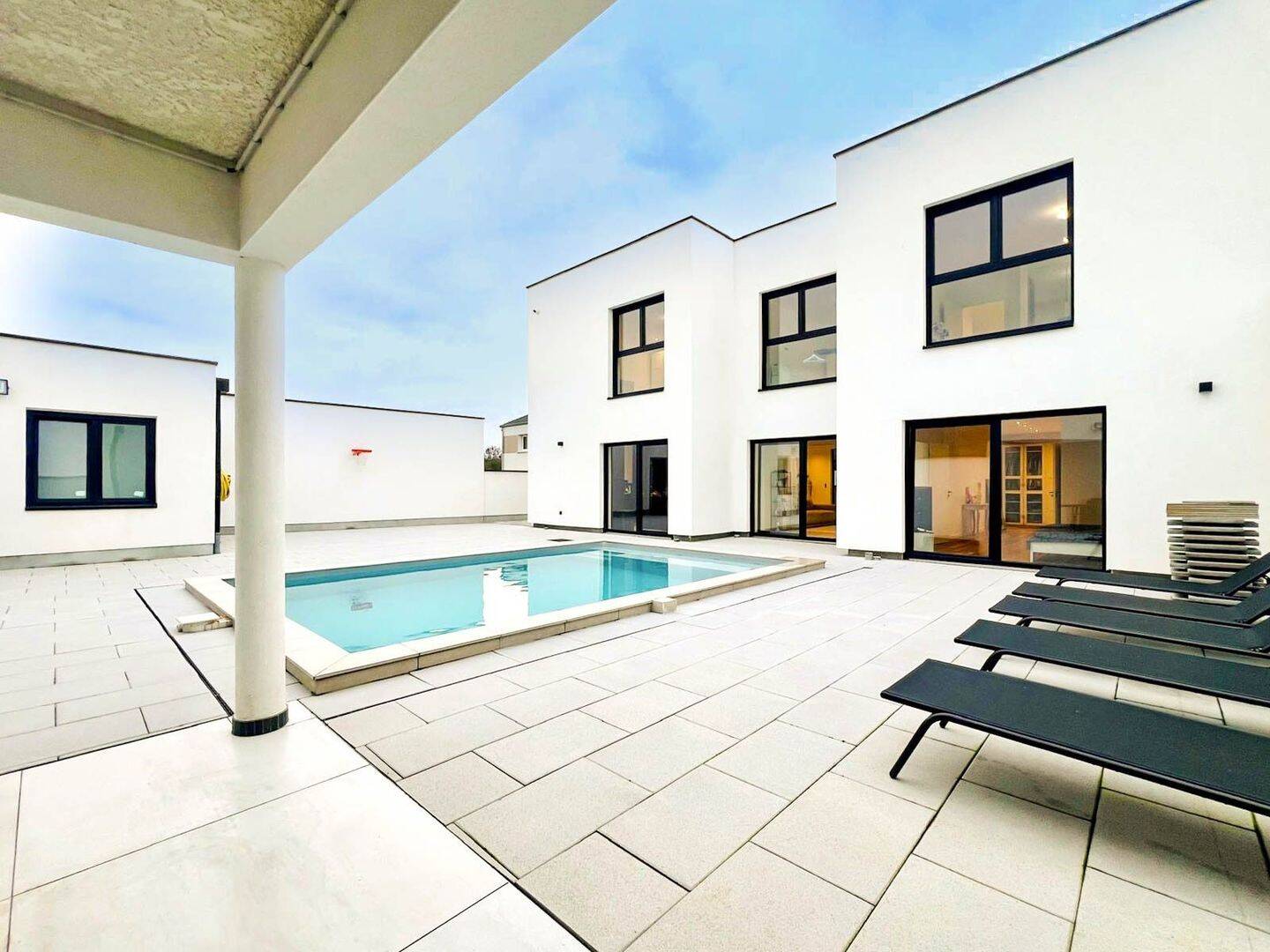 Maison à vendre, 218m², MONTOY FLANVILLE