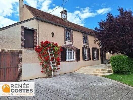Maison en viager occupé Bouquet 45 950 € 5 pièces 4 chambres 115 m² 2 049 m² de terrain Chassy 89110