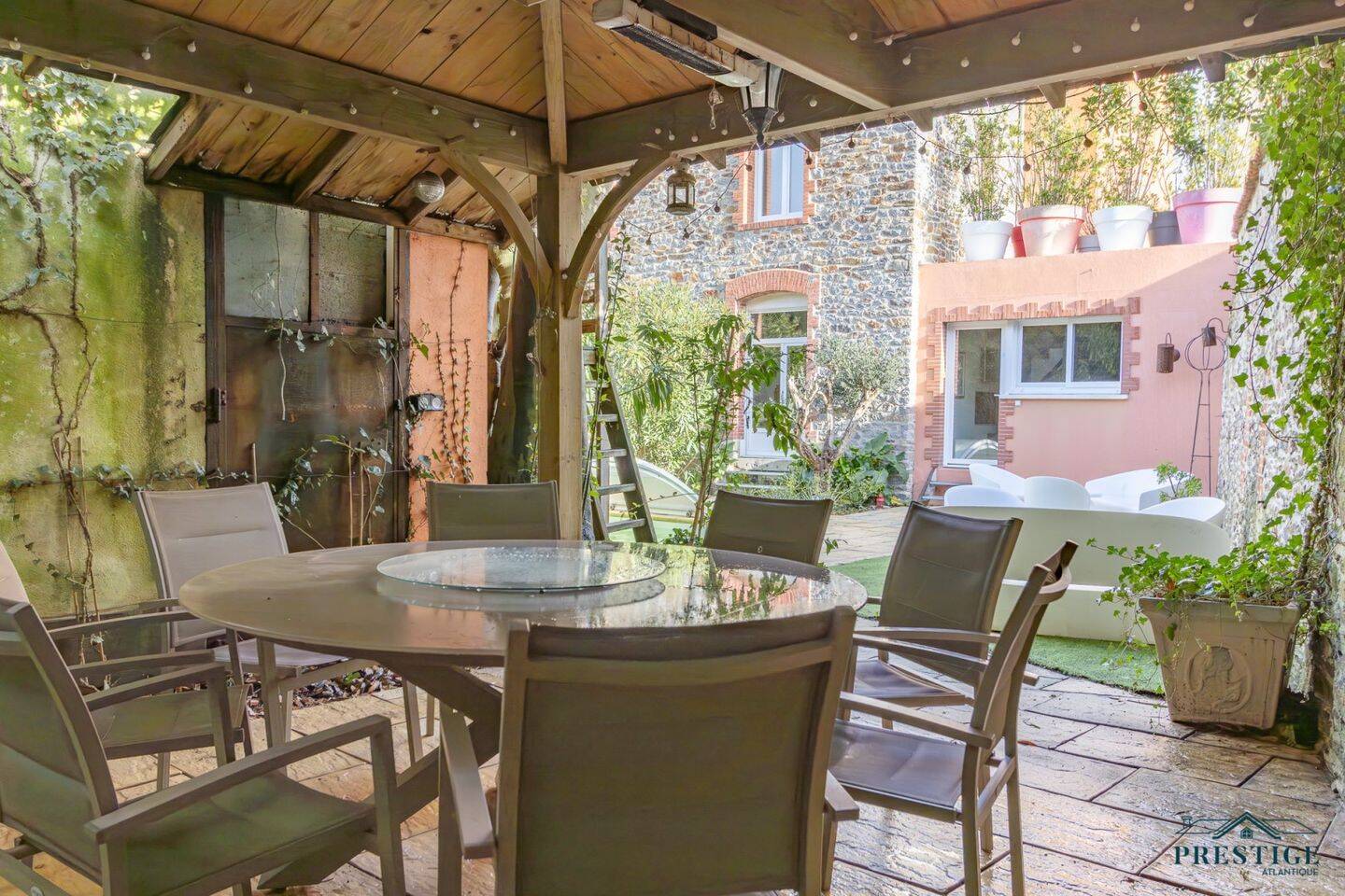 Maison à vendre, 260m², SAINT NAZAIRE