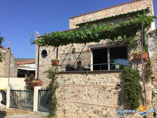 Maison à vendre 250 000 € 4 pièces 3 chambres 116 m² 50 m² de terrain Opoul-Périllos 66600