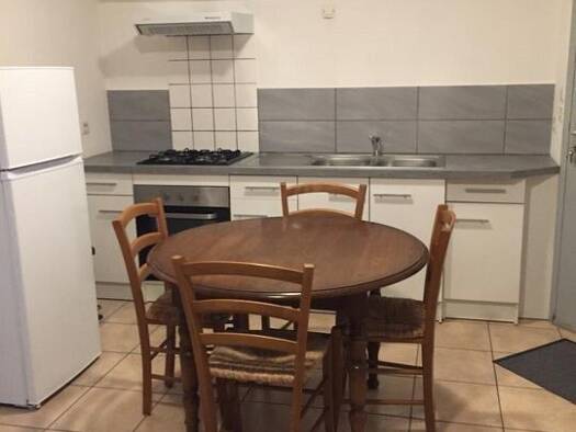 Appartement à louer 455 € 2 pièces 1 chambre 35 m² Centre Sochaux 25600
