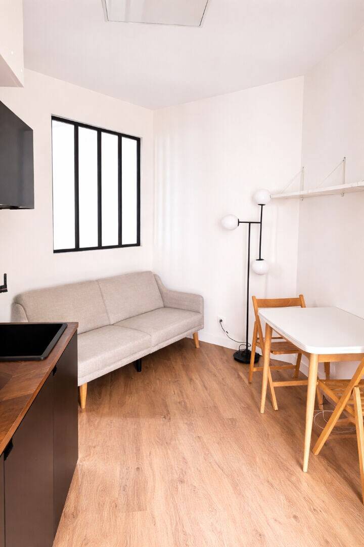 Maison à louer, 24m², COURBEVOIE