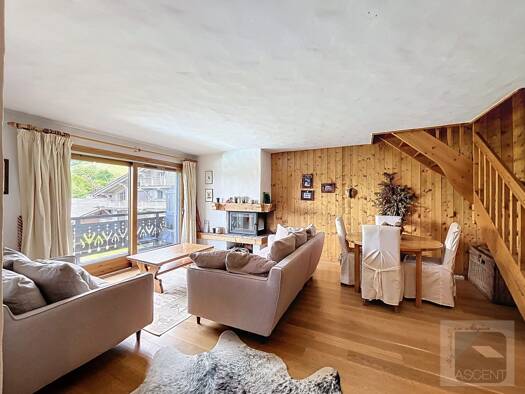 Duplex à vendre 820 000 € 3 pièces 2 chambres 66 m² Étage 2/2 Centre-Village Megève 74120