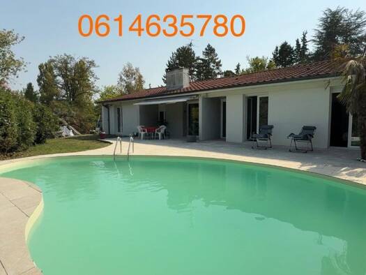 Maison de plain-pied à vendre 260 000 € 5 pièces 4 chambres 153 m² 4 924 m² de terrain Zone Rurale Nord Villeneuve-sur-Lot 47300