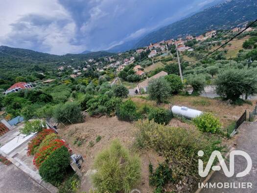 Terrain constructible viabilisé à vendre 250 000 € 1 715 m² de terrain Châteauneuf-Villevieille 06390
