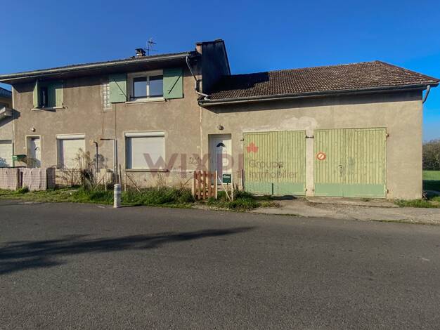 Maison à vendre 230 000 € 9 pièces 5 chambres 150 m² Hostun 26730