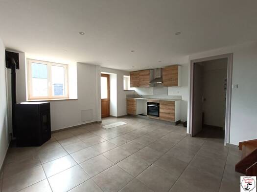 Maison à louer 539 € 3 pièces 2 chambres 70,5 m² Saint-Victor 07410