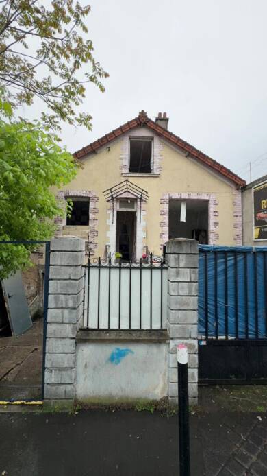 Maison à vendre 229 000 € 4 pièces 3 chambres 80 m² 237 m² de terrain Pierrefitte sur Seine 93380
