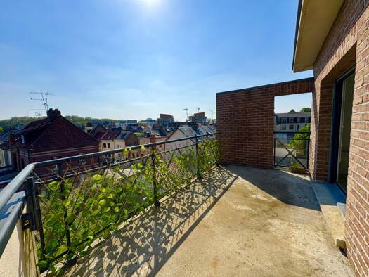 Appartement à louer 900 € 3 pièces 2 chambres 69 m² Étage 2/4 Saint Maurice Amiens 80080