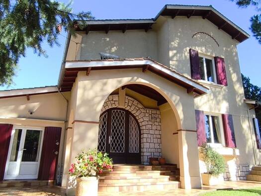 Maison en viager occupé Bouquet 99 000 € 6 pièces 4 chambres 179 m² 921 m² de terrain Sainte Catherine Villeneuve-sur-Lot 47300