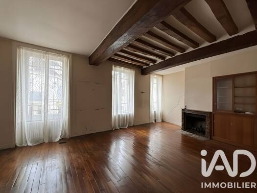 Immeuble à vendre 750 000 € 270 m² Centre Forêt Rambouillet 78120