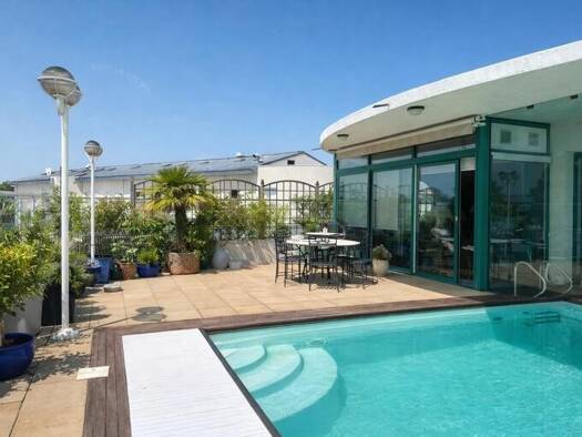 Appartement à vendre 1 302 500 € 7 pièces 4 chambres 173 m² Étage 3/3 Les Minimes-Tasdon La Rochelle 17000