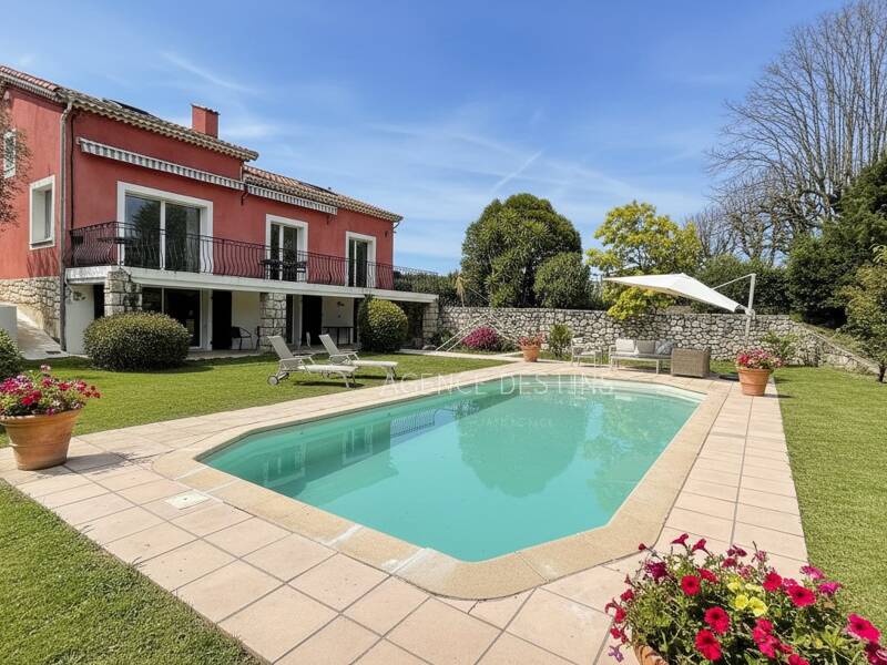 Maison à vendre, 173m², CHATEAUNEUF DE GRASSE