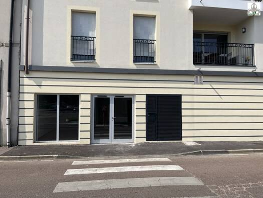 Local d'activités à louer 900 € 41 m² d'espace de stockage Colbert-Gare-Colombiere Beaune 21200