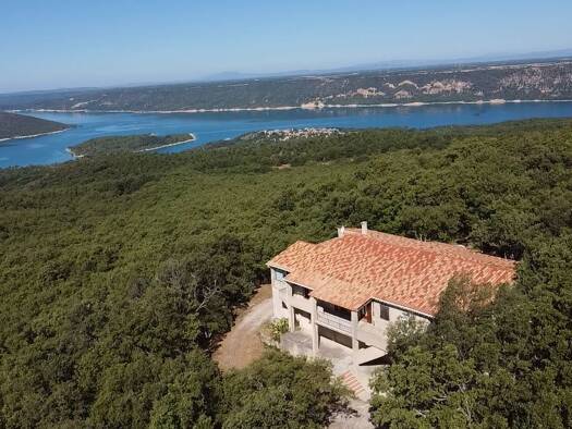 Maison à vendre 475 000 € 5 pièces 3 chambres 254 m² Aiguines 83630