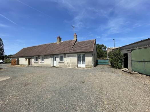 Maison à vendre 158 400 € 3 pièces 2 chambres 72 m² 1 021 m² de terrain Fatines 72470