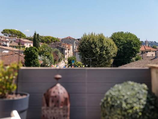 Maison à vendre 399 000 € 4 pièces 3 chambres 90 m² Quartiers Ouest Montgros-Montmeuille La Colle-sur-Loup 06480