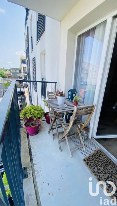 Appartement à vendre 235 000 € 3 pièces 2 chambres 60 m² 1 étages Les Naquettes-Les Bournouviers Herblay-sur-Seine 95220