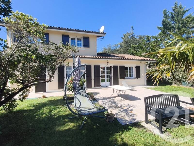 Maison à vendre, 117m², SOULAC SUR MER