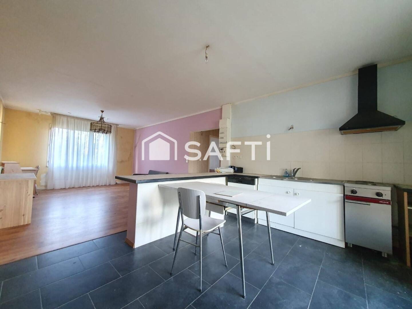 Maison à vendre, 202m², MONTCOURT FROMONVILLE