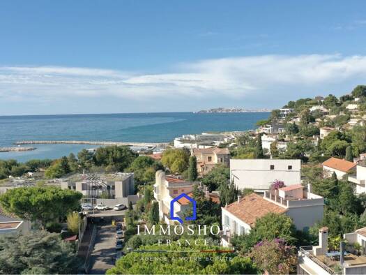 Appartement à vendre 750 000 € 4 pièces 3 chambres 105 m² Étage 1/1 Le Roucas Blanc Marseille 7ème arrondissement 13007