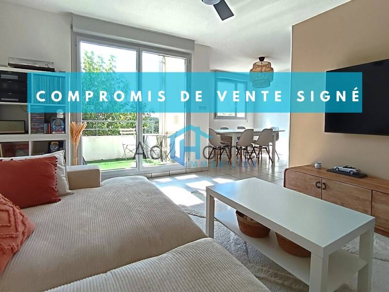 Maison à vendre, 66m², SAINTE FOY DE PEYROLIERES