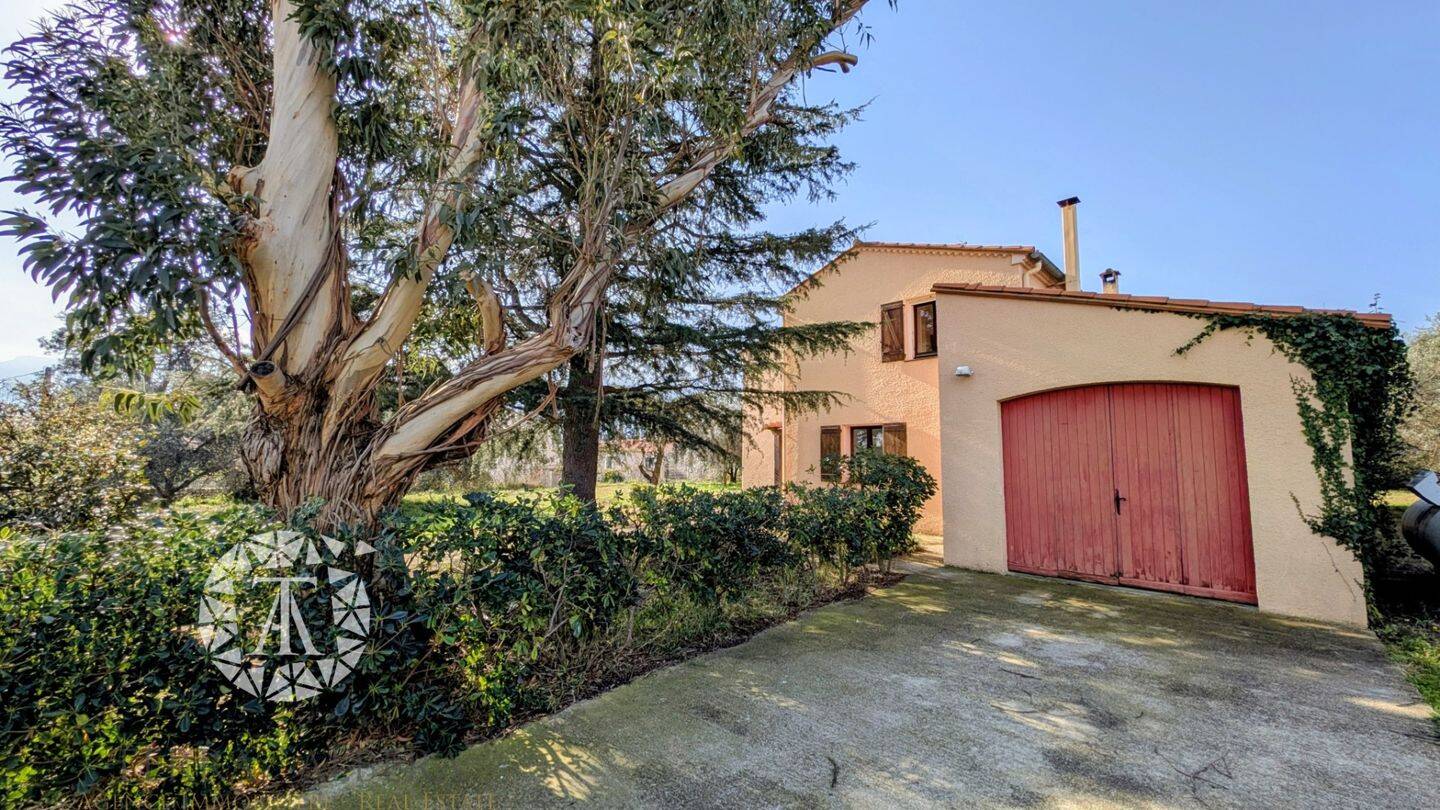 Maison à vendre, 156m², MONTESQUIEU DES ALBERES