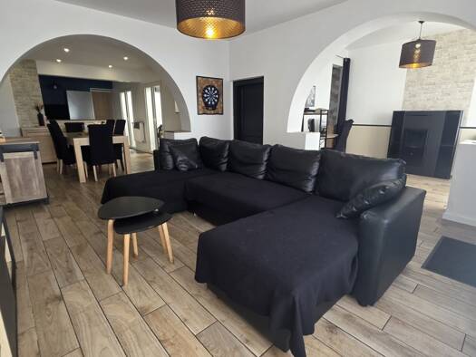 Maison à vendre 195 000 € 3 pièces 2 chambres 125 m² 686 m² de terrain Nord Loos-en-Gohelle 62750