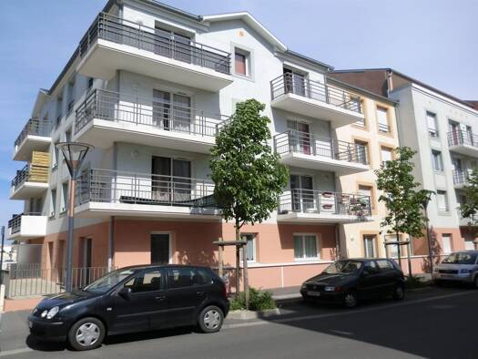 Appartement à louer 577 € 3 pièces 2 chambres 68,1 m² RDC/4 Gare-Saint Michel Les Sables d Olonne 85100