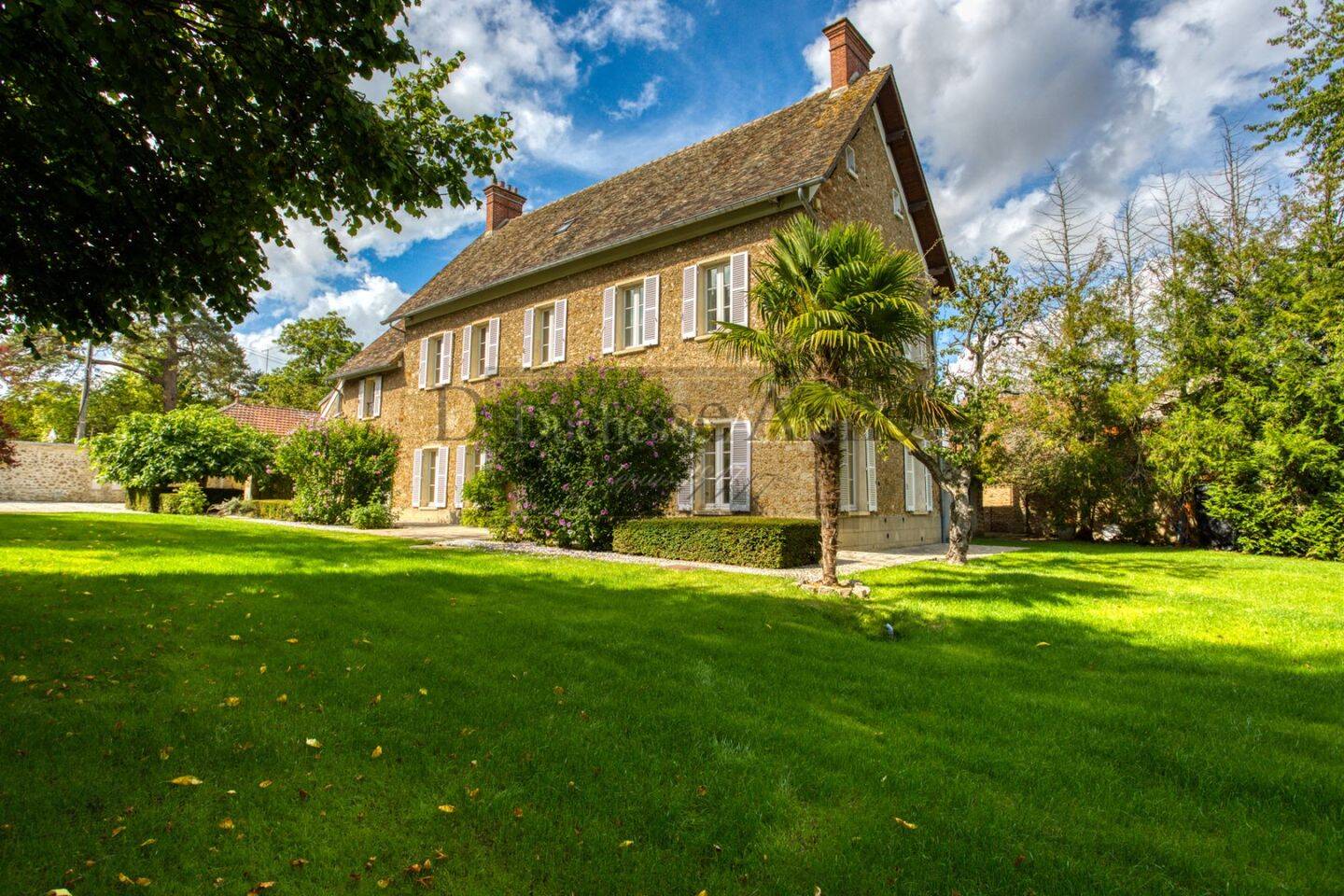 Maison à vendre, 360m², LE TREMBLAY SUR MAULDRE