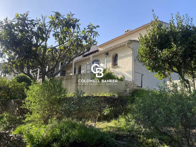 Maison à vendre, 210m², SAINT MANDRIER SUR MER