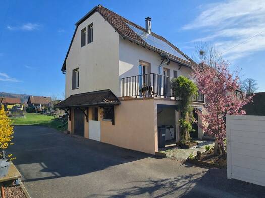 Maison à vendre 233 000 € 5 pièces 3 chambres 94 m² 1 001 m² de terrain Étueffont 90170