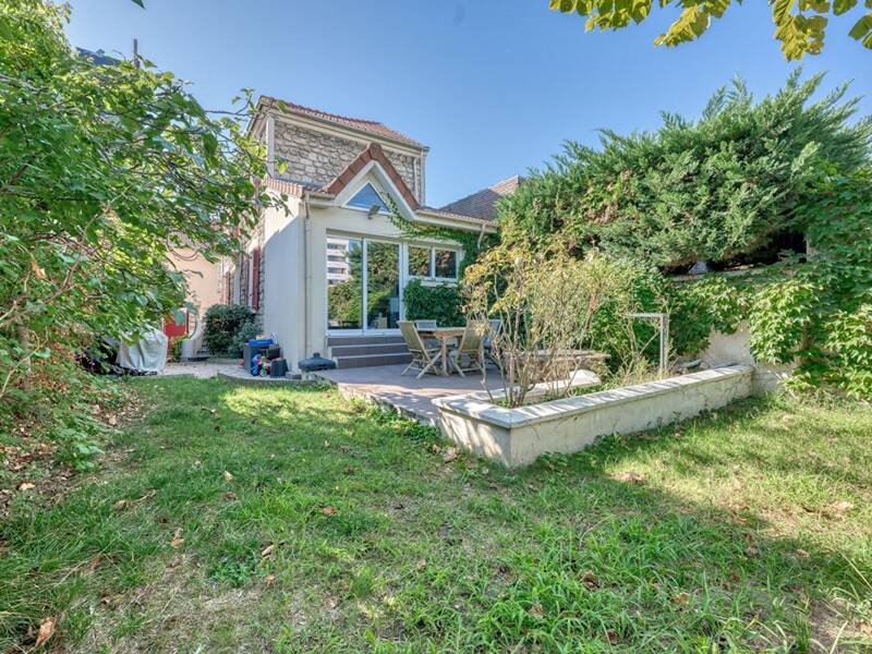Maison à vendre, 102m², SAINT MAUR DES FOSSES