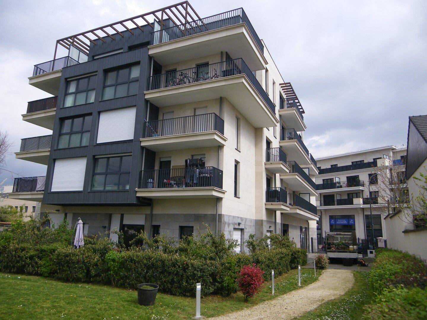 Maison à louer, 94m², SAINT MAUR DES FOSSES